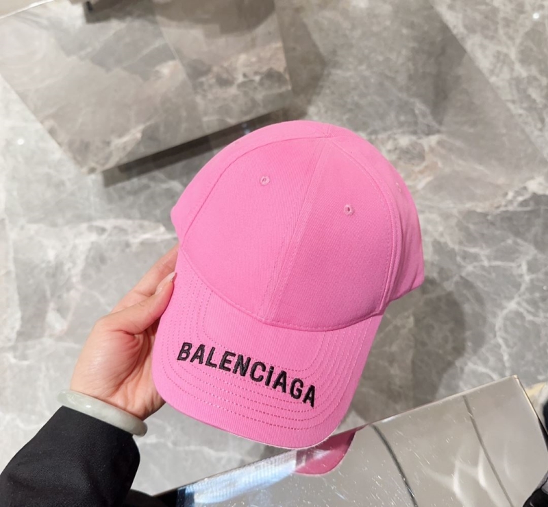 BALENCIAGA